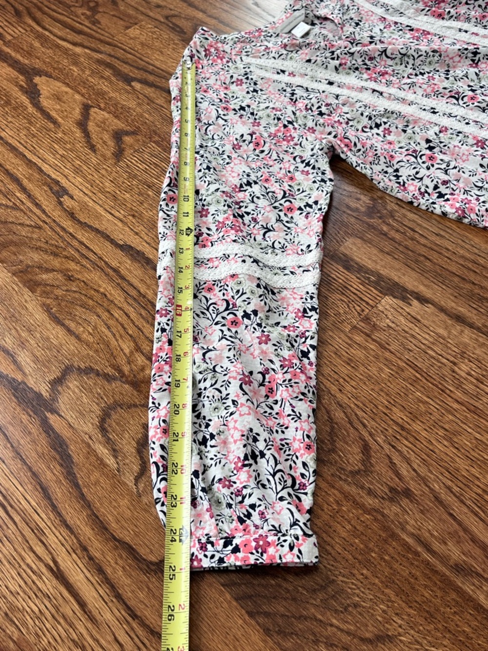 Christopher & Banks Floral Lace-Trim Long Sleeve Top in Pink and White Size M - Picture 9 of 9